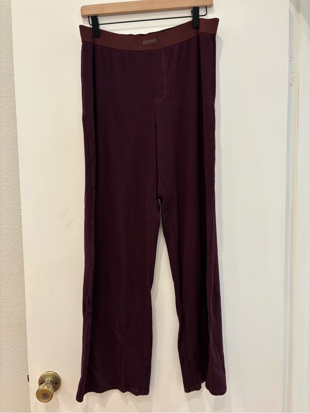 SKIMS by Kim Kardashian Cotton Ribbed lightweight thermal style Leggings